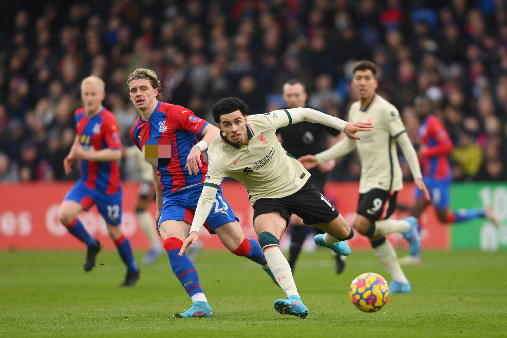 边倒的局面 边倒的局面